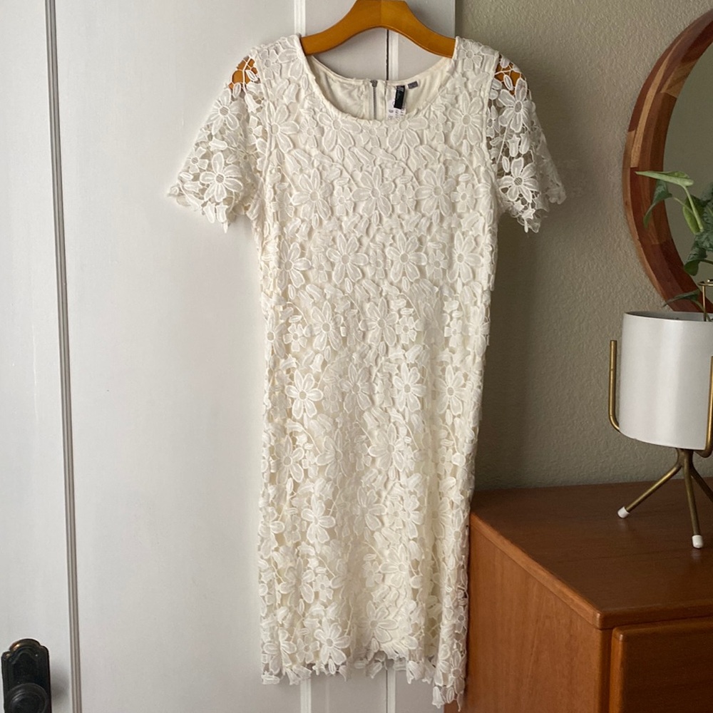 White dress by KUT